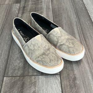 Toms Parker Slip On Sneaker